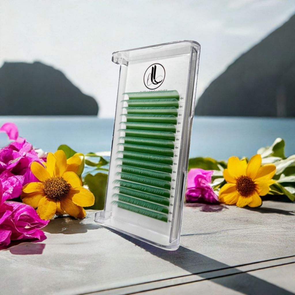Jade Green Cashmere Eyelash Extensions β 0.07mm Trays
