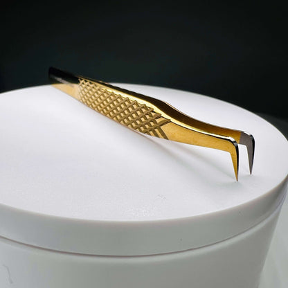 80 Degree Diamond Grip Mega Volume Tweezer for Eyelash Extensions - L Shape
