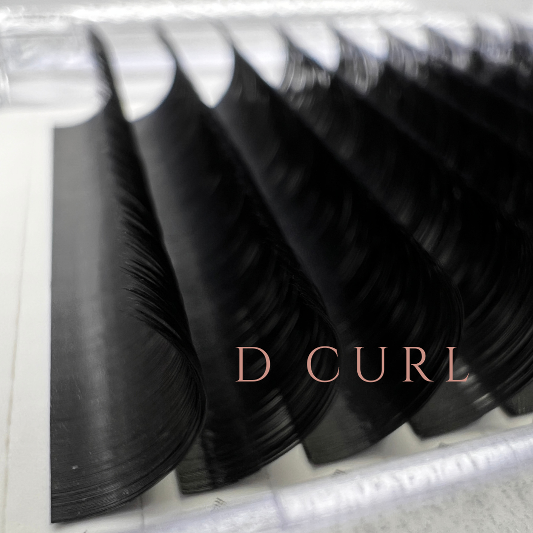 D curl matte black lash fibers shown in their tray